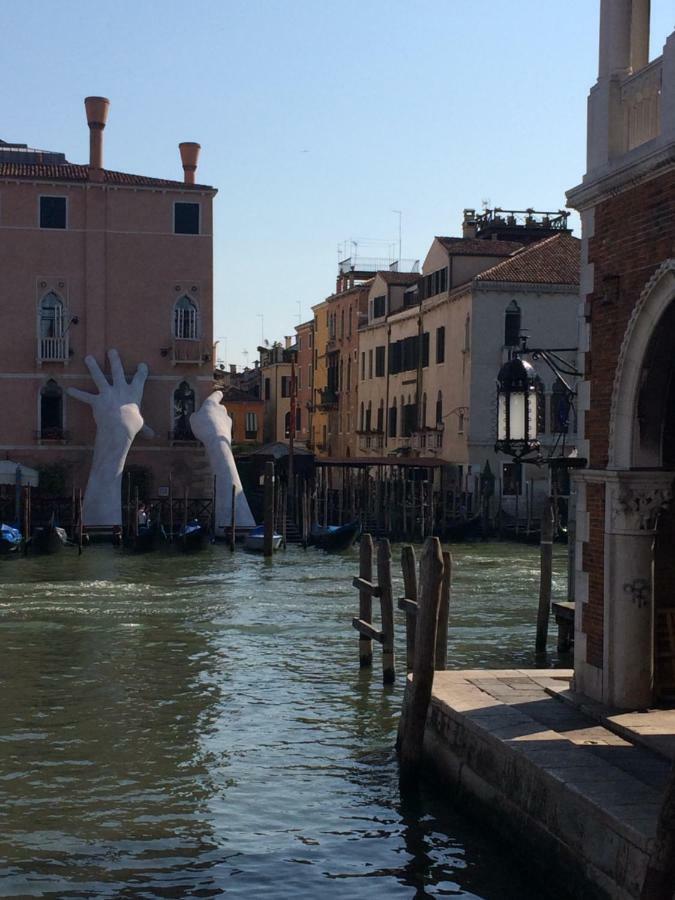 Venetian House Lägenhet Exteriör bild