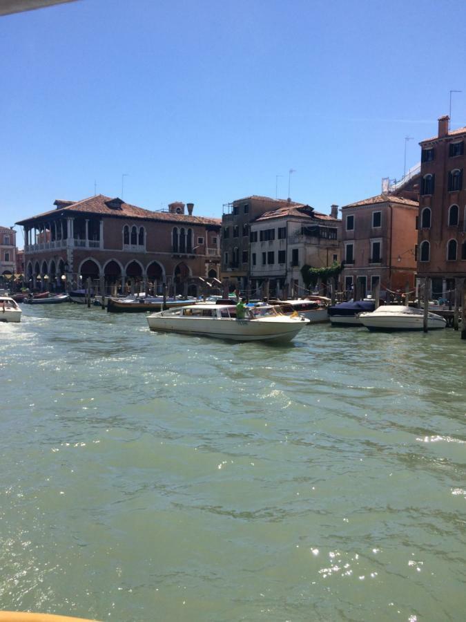 Venetian House Lägenhet Exteriör bild